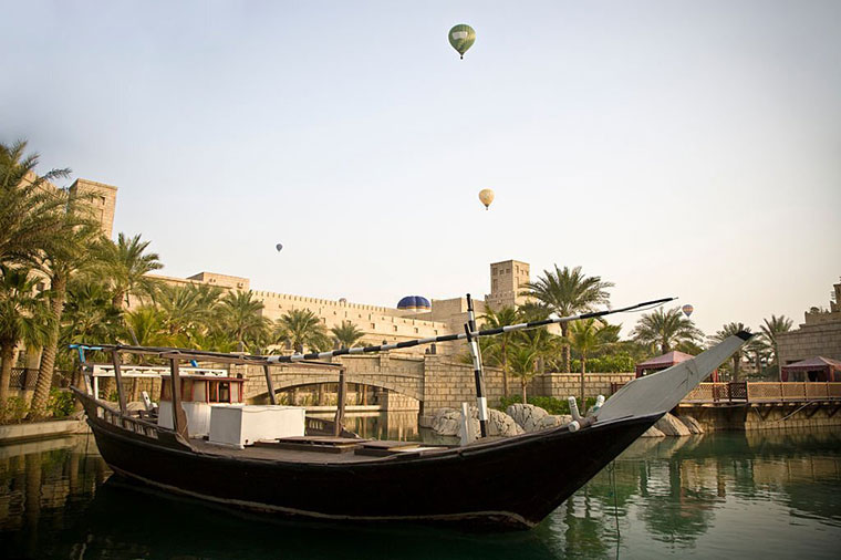 Ballooning in Arabian City Dubai in December