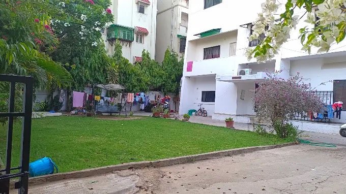Sweet campus Girls hostel in Ahmedabad