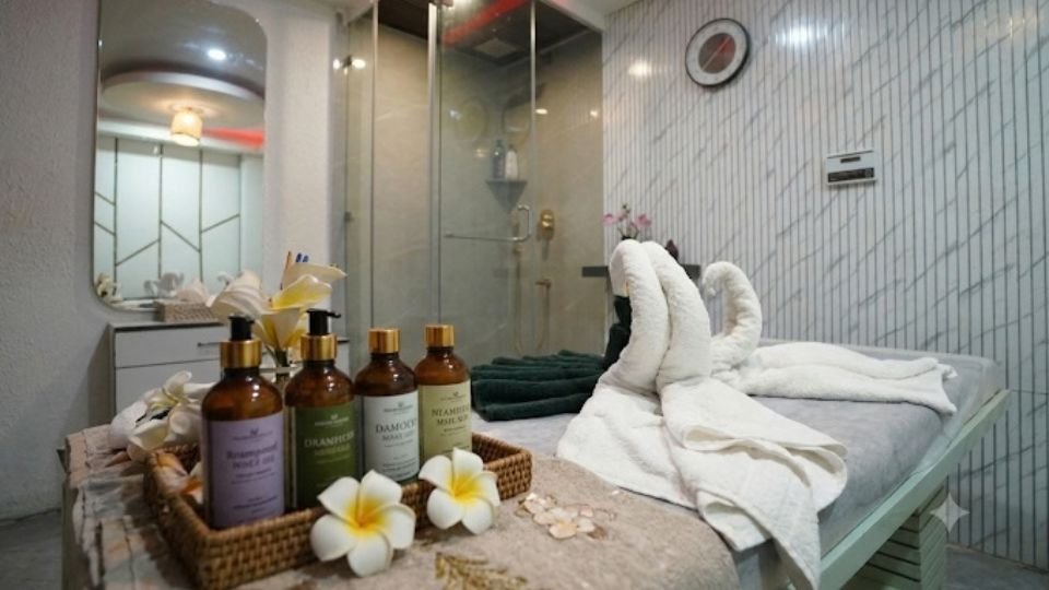 Euphoria Spa in South Delhi