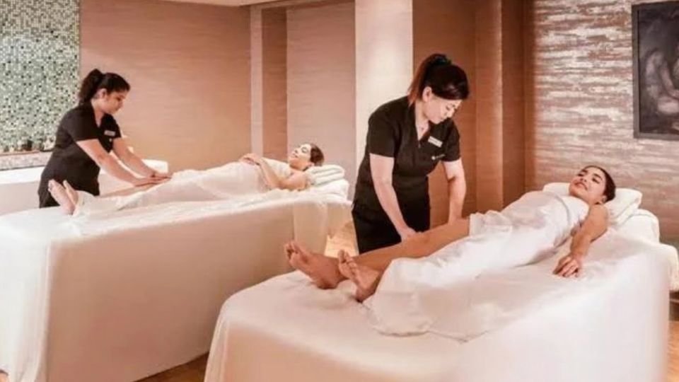 Eve Spa and Massage Parlour in Paharganj